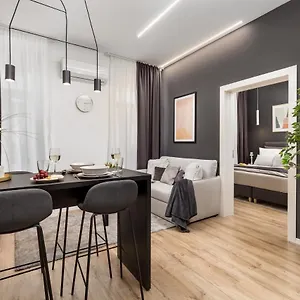 Saint Vitus With Balcony Apartment