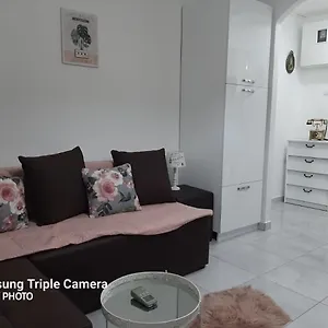 Apartamento Debby