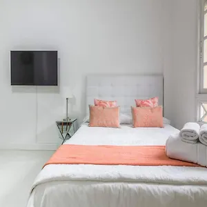 Lovely At The Heart! Apartamento Málaga